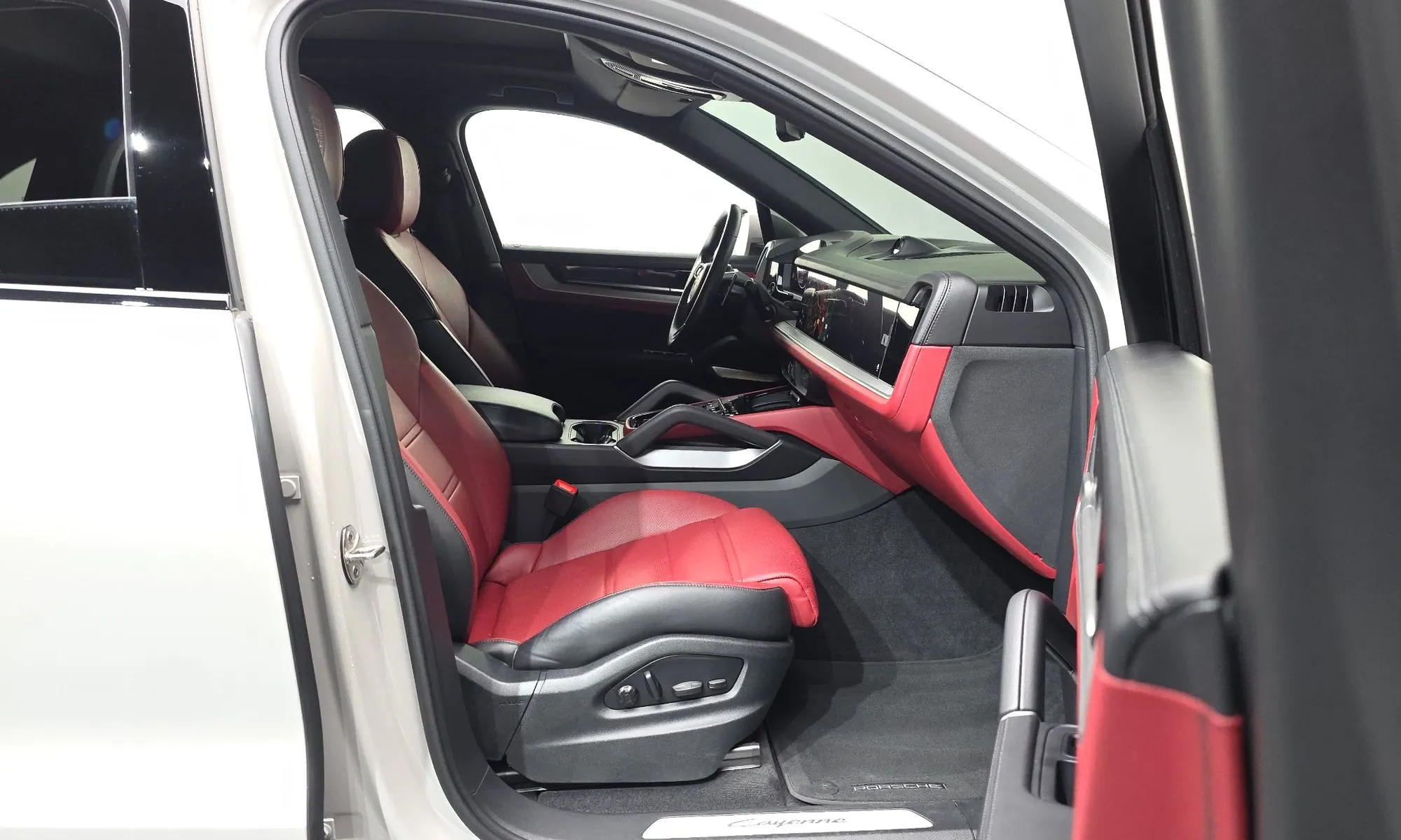 Porsche Cayenne (PO536) 3.0 E-Hybrid Coupe, foto 15